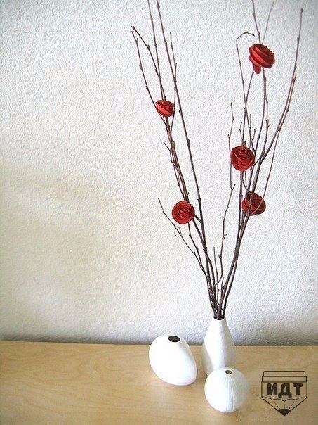 Делаем розочки из бумаги Делаем розочки из бумаги