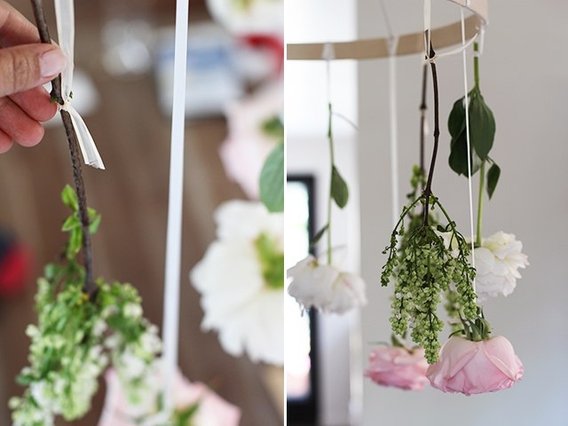 Делаем декоративный мобиль, украшенный живыми цветами