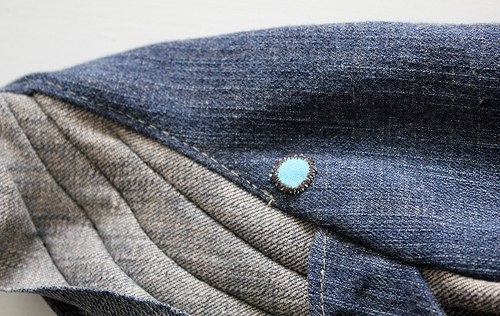 Кит из джинсов