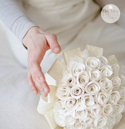 Букет бумажных розочек