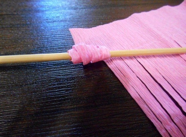 Гиацинт из гофрированной бумаги