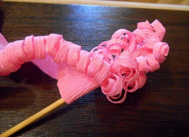 Гиацинт из гофрированной бумаги