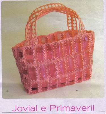 Интересные поделки из пластиковых бутылок