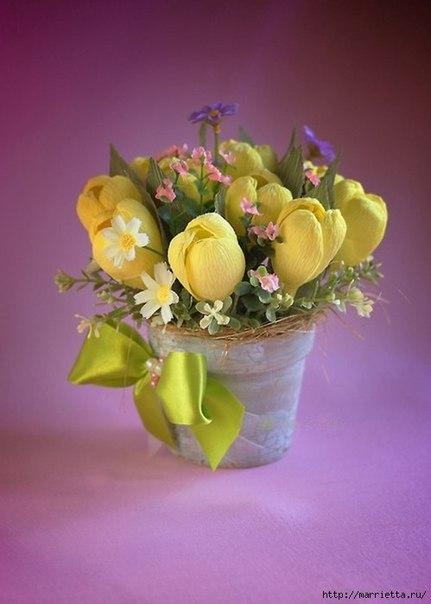 Конфетный букет из крокусов Конфетный букет из крокусов