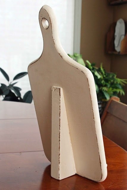 Кухонная подставка для гаджетов