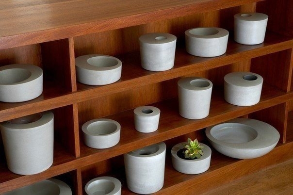 Вазы для цветов своими руками. Из бетона