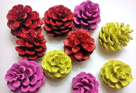 Букет роз из шишек