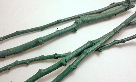 Букет роз из шишек