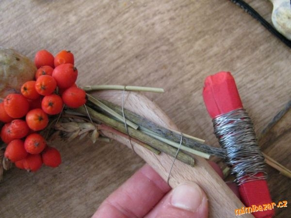 Идея декора с использованием сухоцветов