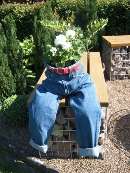 Джинсы во саду ли в огороде