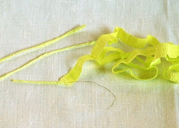 Заколка в виде объемной розы