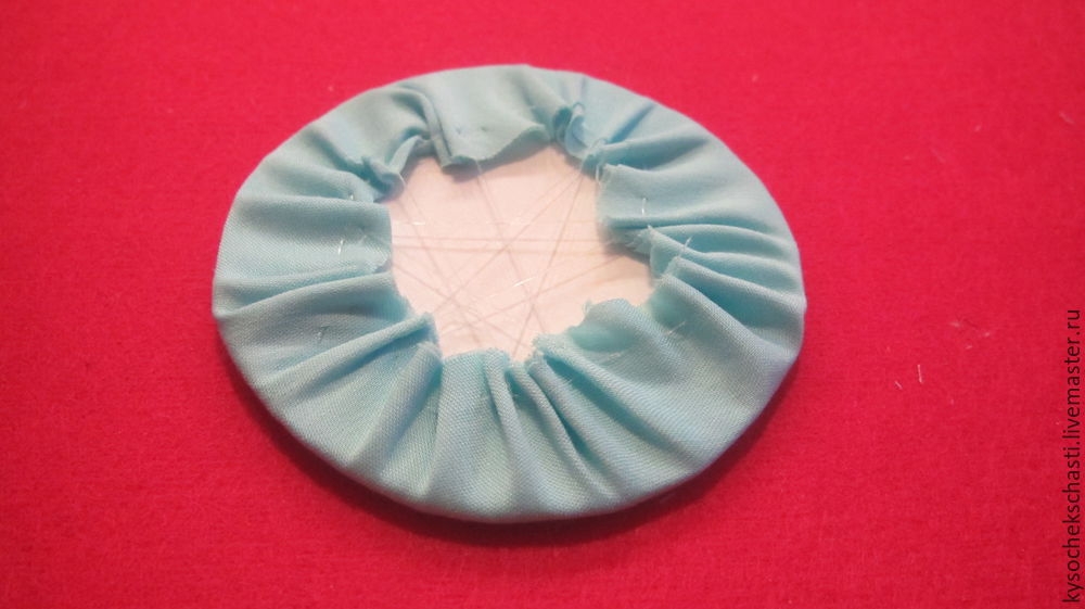 Изготавливаем брошь-заколку «Летние фантазии»