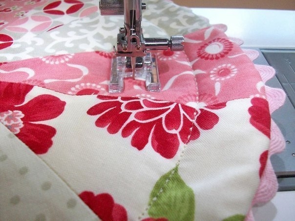 Очень красивые круглые прихватки из лоскутов