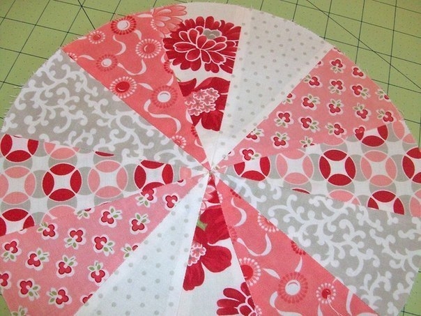 Очень красивые круглые прихватки из лоскутов