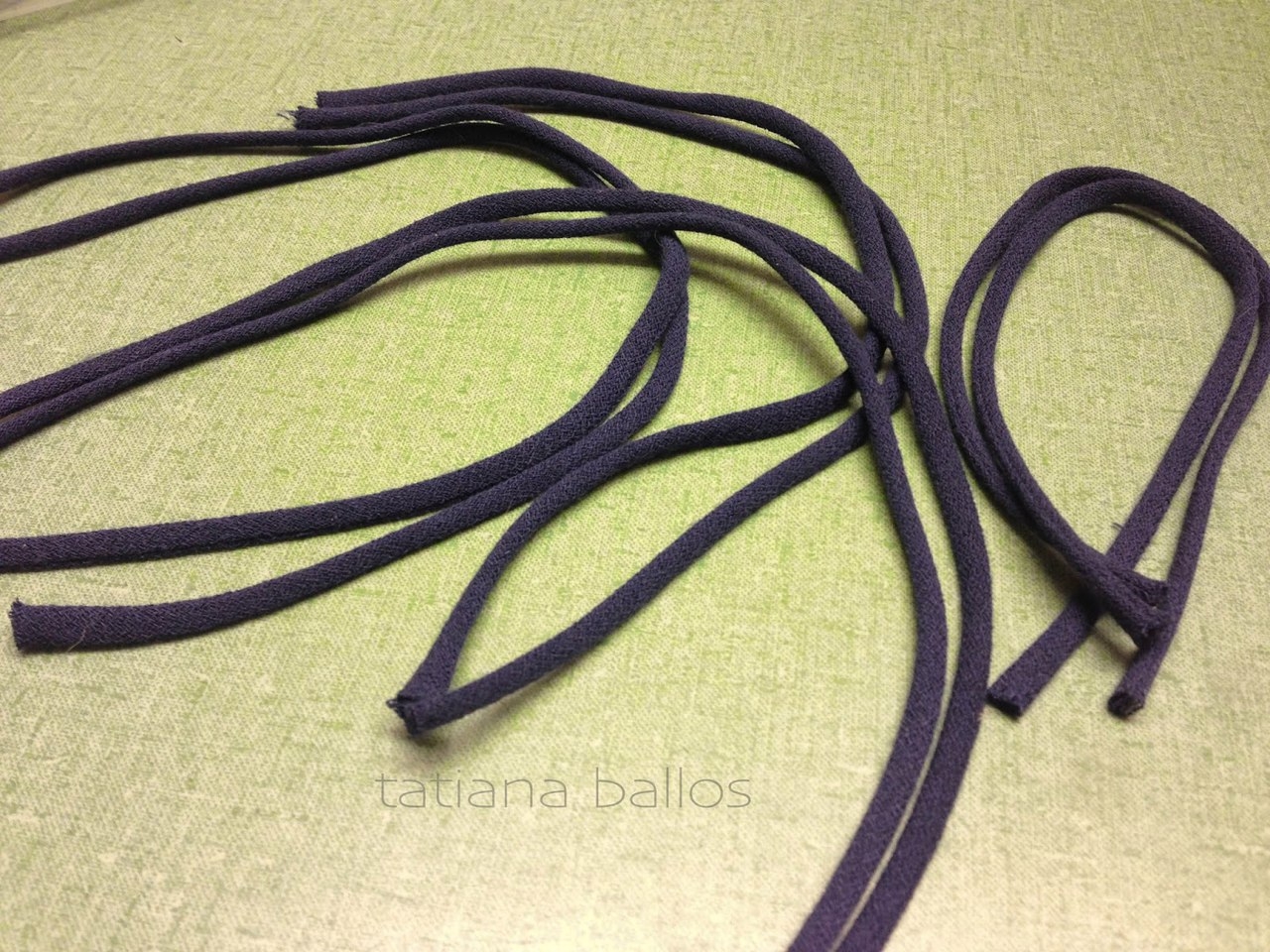 Декор из вытачного шнура