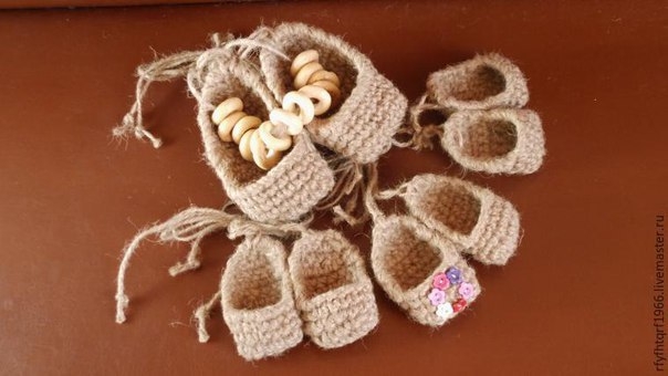 Вяжем милые лапоточки за 15 минут Вяжем милые лапоточки за 15 минут