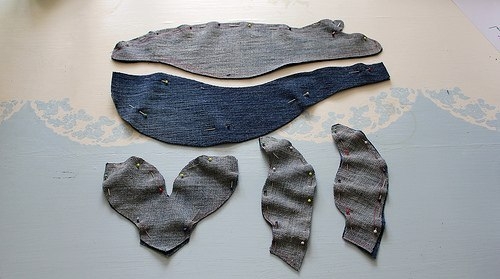 Кит из джинс Кит из джинс