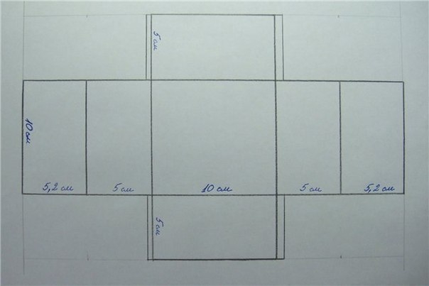 Простенькая коробка с замочком