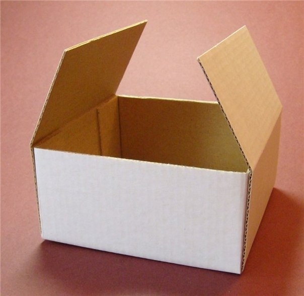 Простенькая коробка с замочком