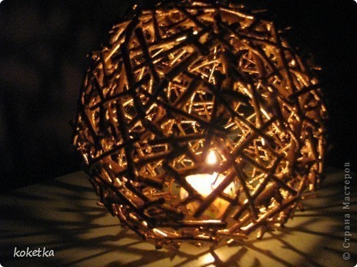 Светильник из веток
