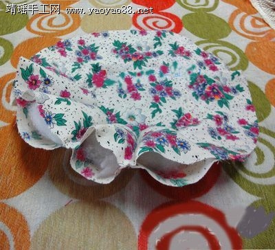 Шкатулочка из старых компакт-дисков Шкатулочка из старых компакт-дисков