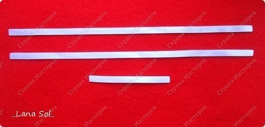 Лепесток из атласной ленты Лепесток из атласной ленты