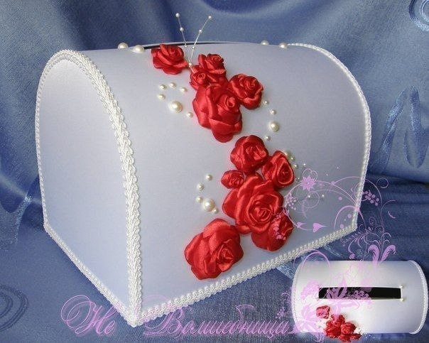 Сундучок для денег и открыток на свадьбу своими руками.