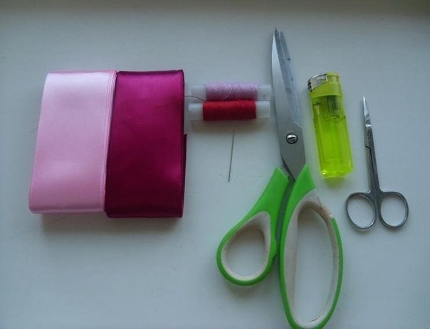 Создаем реалистичную розу из лент