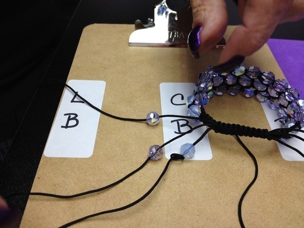 Плетём шамбалу