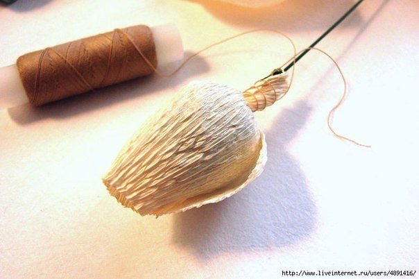 Английская роза из бумаги и конфет