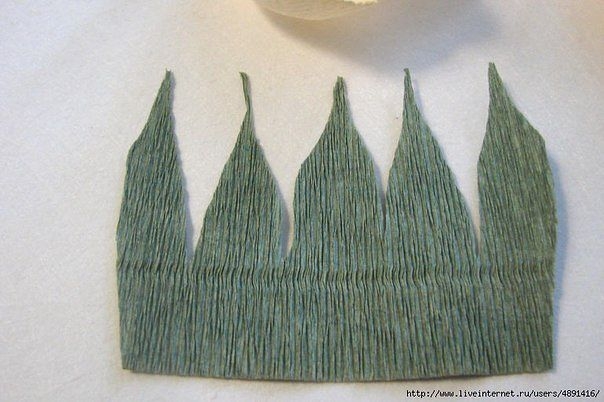 Английская роза из бумаги и конфет