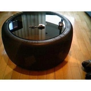 Пуфики и журнальные столики из резиновых шин