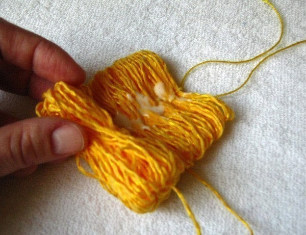 Одуванчик из ниток. Мастер-класс