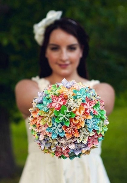 Потрясающий букет из бумаги Потрясающий букет из бумаги