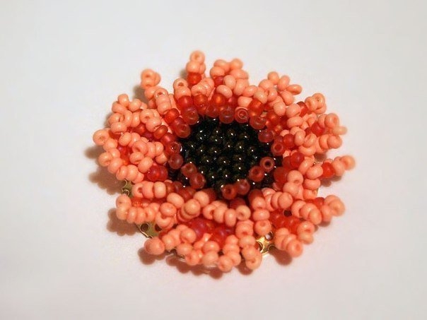 Герберы из бисера. Мастер-класс.