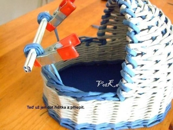 Плетем из газетных трубочек