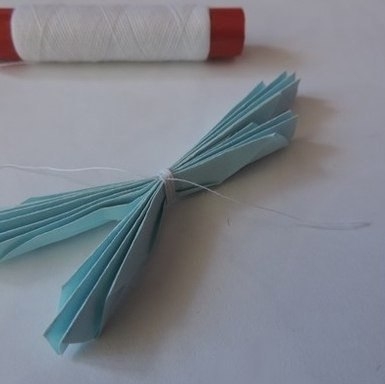 Бабочка из бумаги