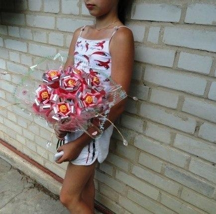 Букет из чупа-чупсов. Букет из чупа-чупсов.