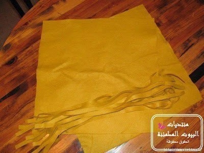 Декоративная подушка из фетра