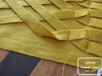 Декоративная подушка из фетра