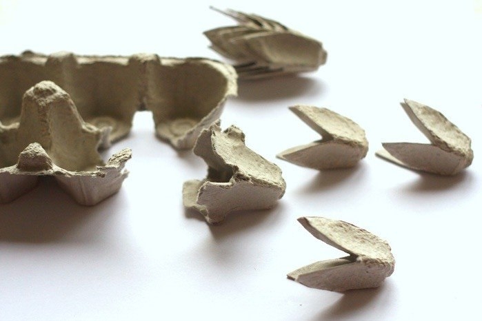 Ёжик из яичных лотков Ёжик из яичных лотков