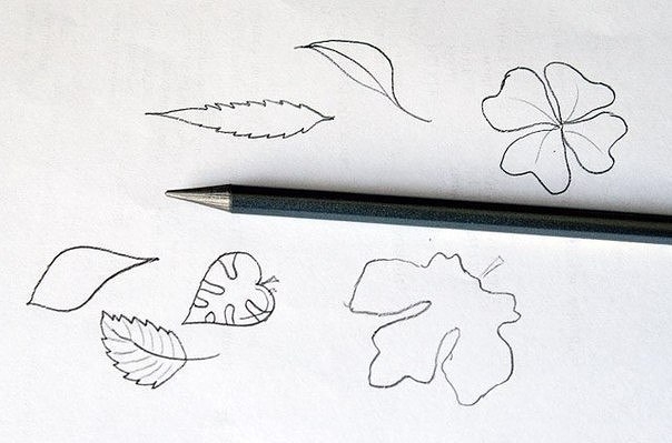 Необыкновенная ваза из обыкновенной бутылки.