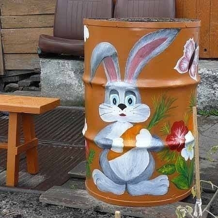 Роспись бочки для воды.