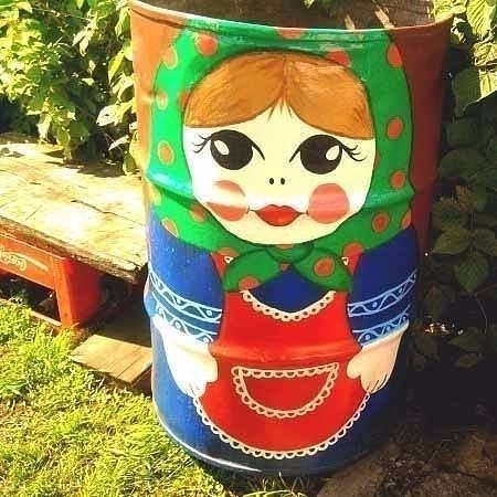 Роспись бочки для воды.