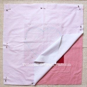 Подушечка с интересной фактурой. Это называется синель.