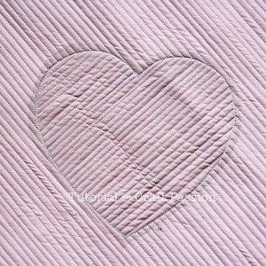 Подушечка с интересной фактурой. Это называется синель.