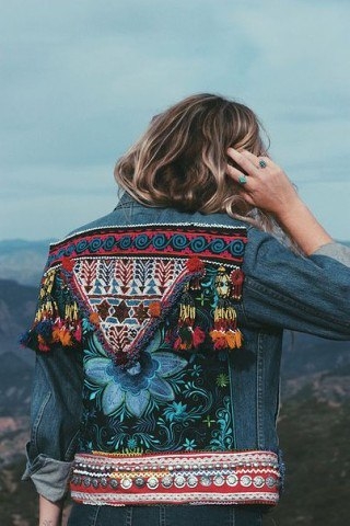 Вышивка на джинсовках Вышивка на джинсовках