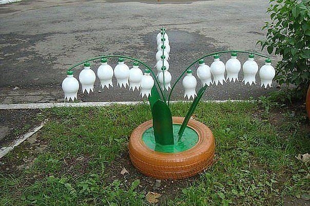 Поделки для дачи. Цветы из пластиковых бутылок. Поделки для дачи. Цветы из пластиковых бутылок.