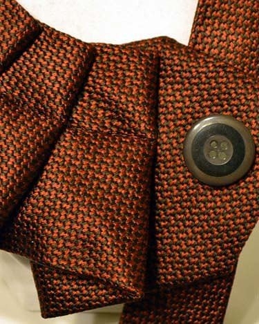 Аксессуар из галстука Аксессуар из галстука