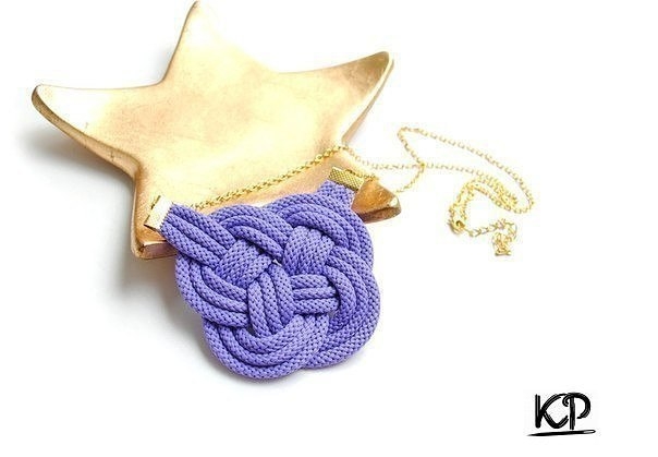 Плетение узелков счастья из шнуров